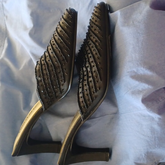 Fashion Bug Vintage Black beaded backless heels - Picture 2 of 7